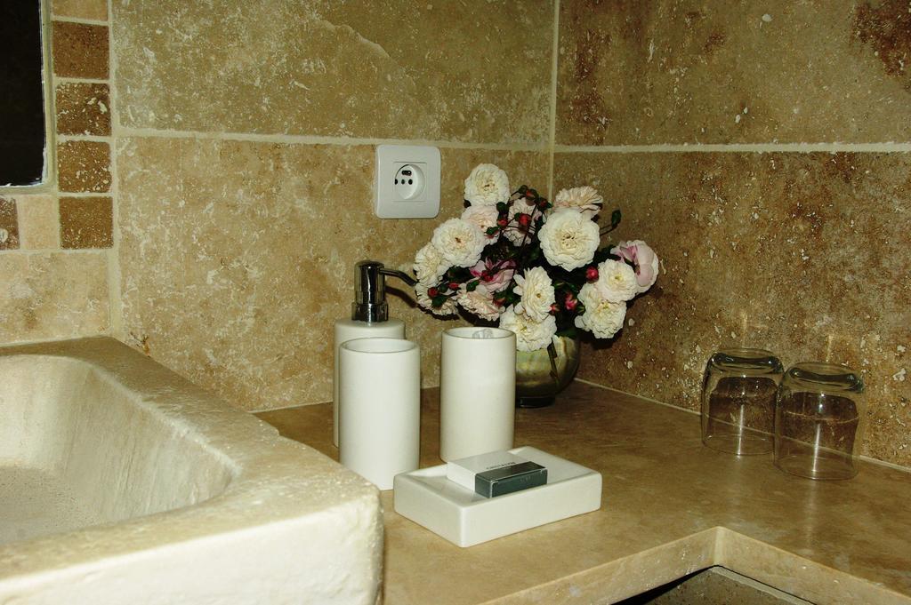 Bed and Breakfast Le Mas De La Fontaine Le Pegue Экстерьер фото