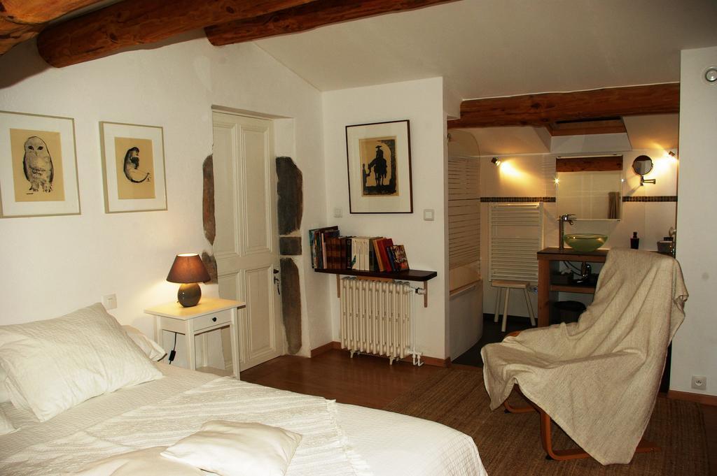 Bed and Breakfast Le Mas De La Fontaine Le Pegue Экстерьер фото